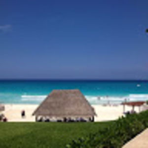 Meet your Posher, Ivonne